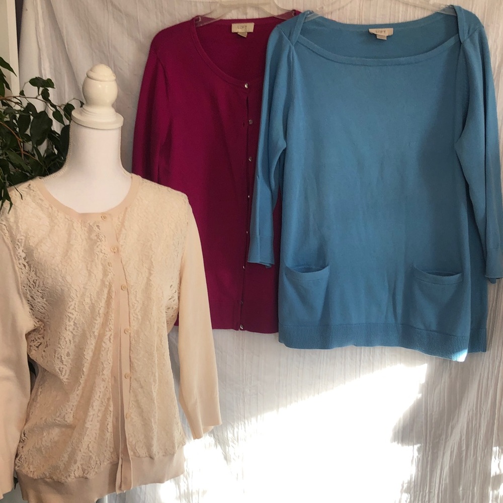 LOFT lot 3 size XL work career wear sweaters beige w/lace blue & pink cardigans